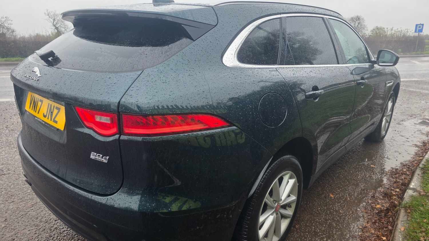 Used Jaguar F-Pace 2017 for sale - 76653726: Photo 4