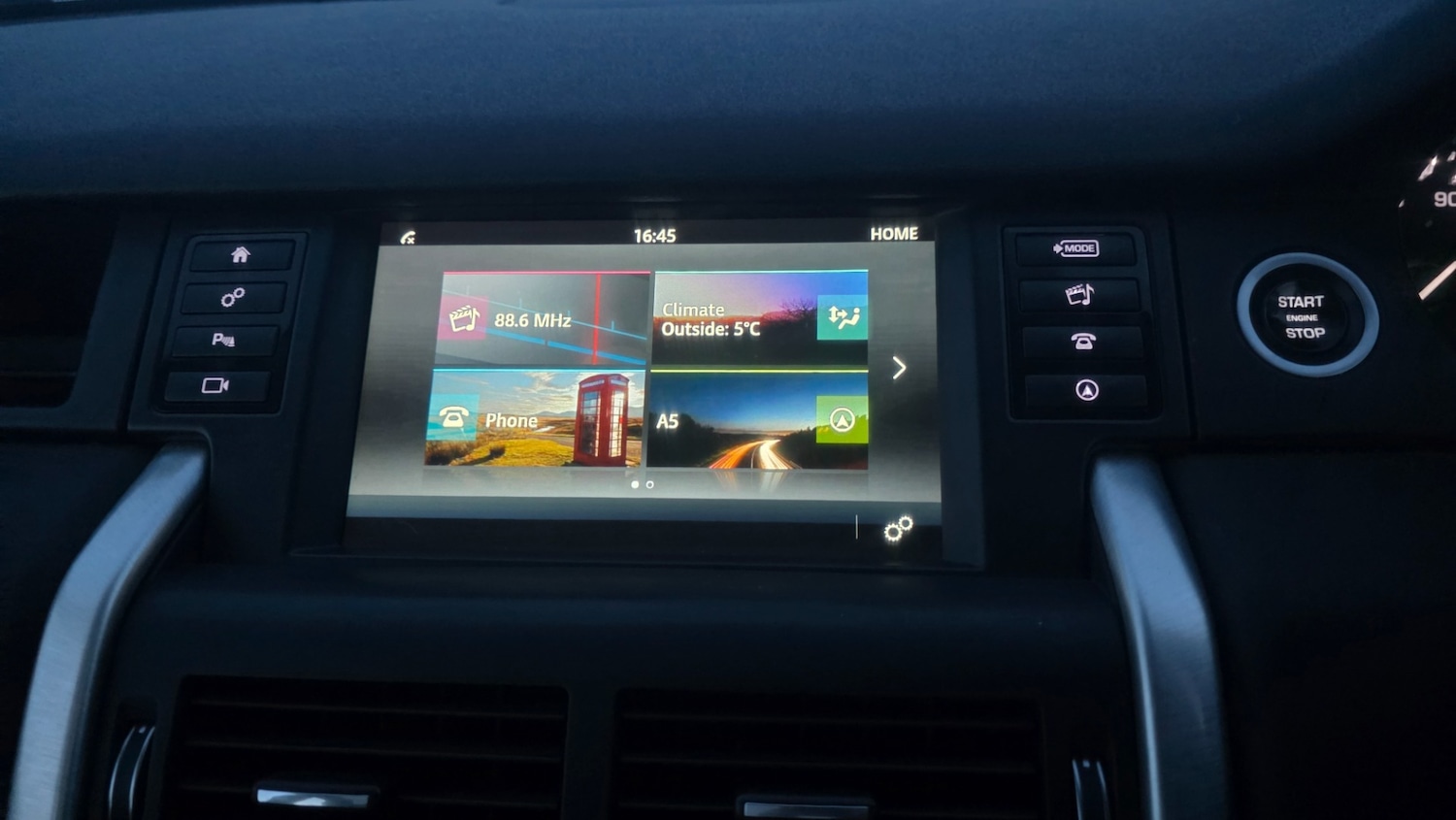 Used Land Rover Discovery Sport 2016 for sale - 77228367: Photo 19