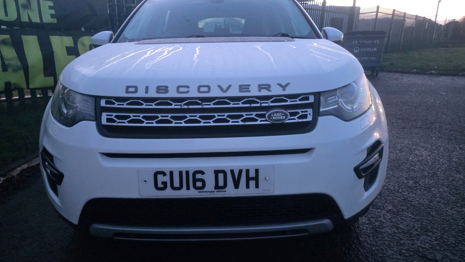 Used Land Rover Discovery Sport 2016 for sale - 77228367: Photo 2