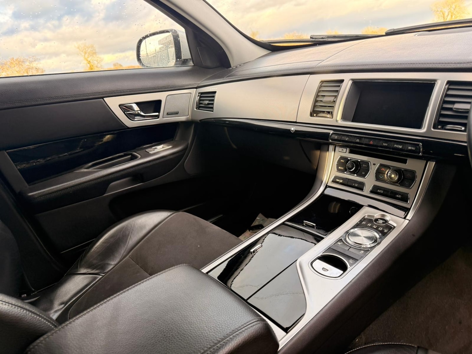 Used Jaguar XF 2013 for sale - 77578868: Photo 14