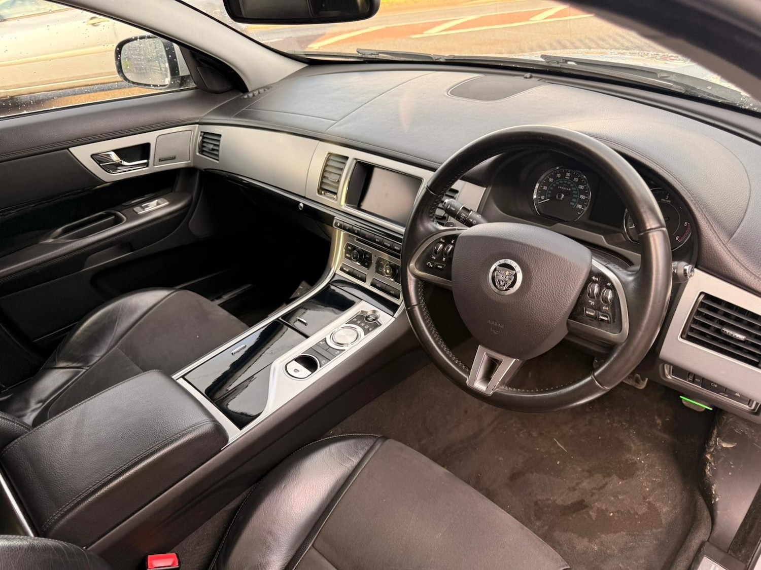 Used Jaguar XF 2013 for sale - 77578868: Photo 15