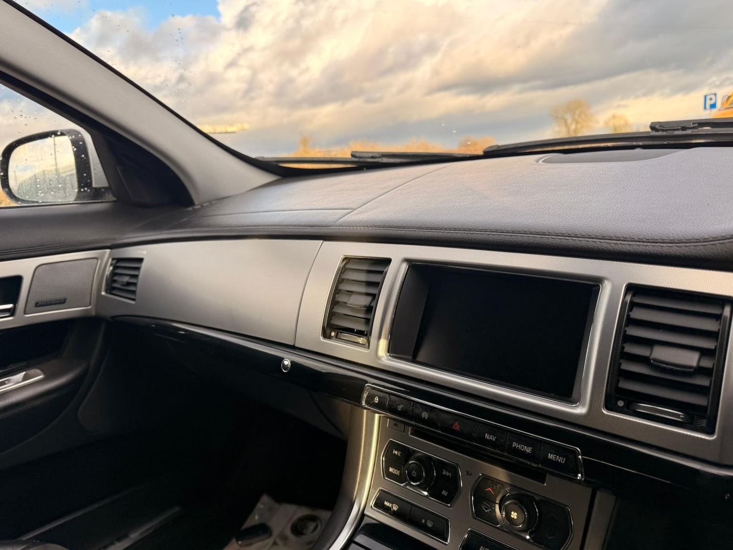 Used Jaguar XF 2013 for sale - 77578868: Photo 17