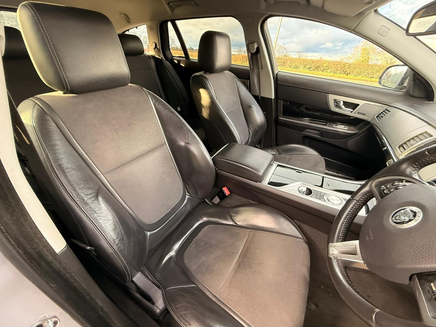 Used Jaguar XF 2013 for sale - 77578868: Photo 19