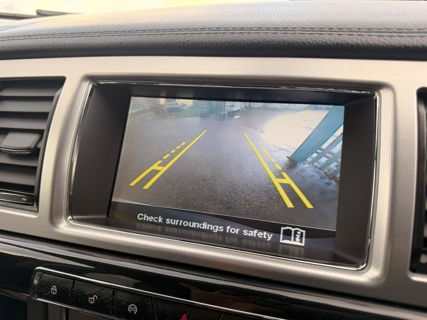 Used Jaguar XF 2013 for sale - 77578868: Photo 28