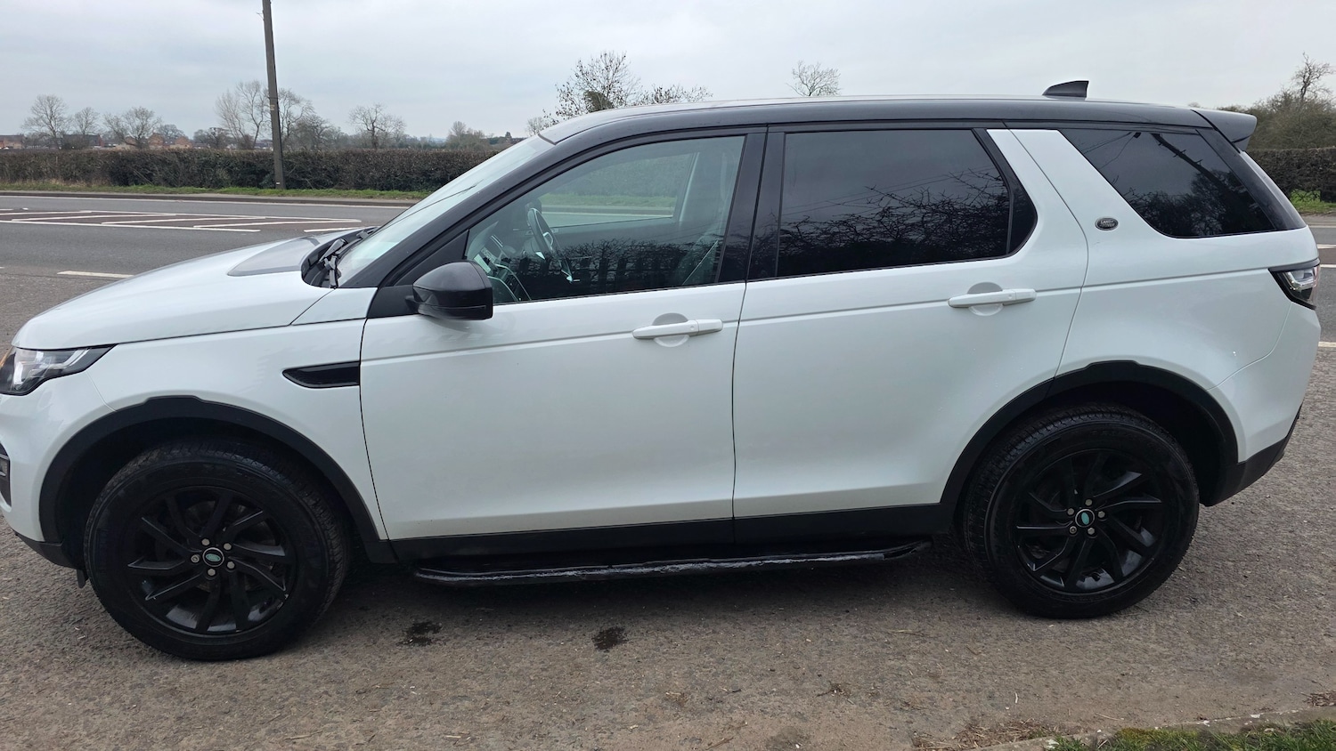 Used Land Rover Discovery Sport 2017 for sale - 77786419: Photo 23