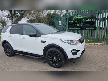 Used Land Rover Discovery Sport 2017 for sale - 77786419: Photo
