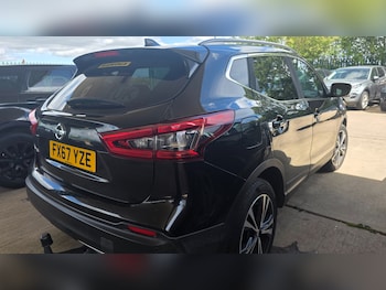 Used Nissan Qashqai 2017 for sale - 78899672: Photo