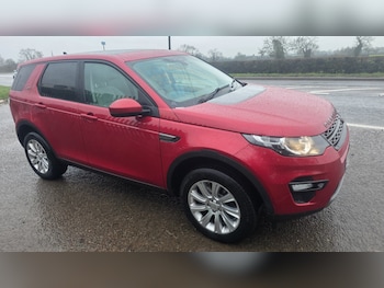 Used Land Rover Discovery Sport 2015 for sale - 77461892: Photo