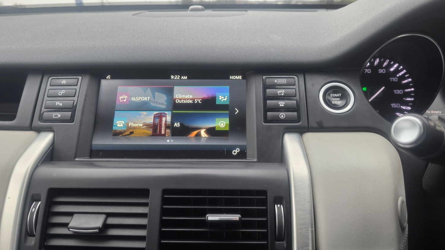 Used Land Rover Discovery Sport 2015 for sale - 77461892: Photo 20