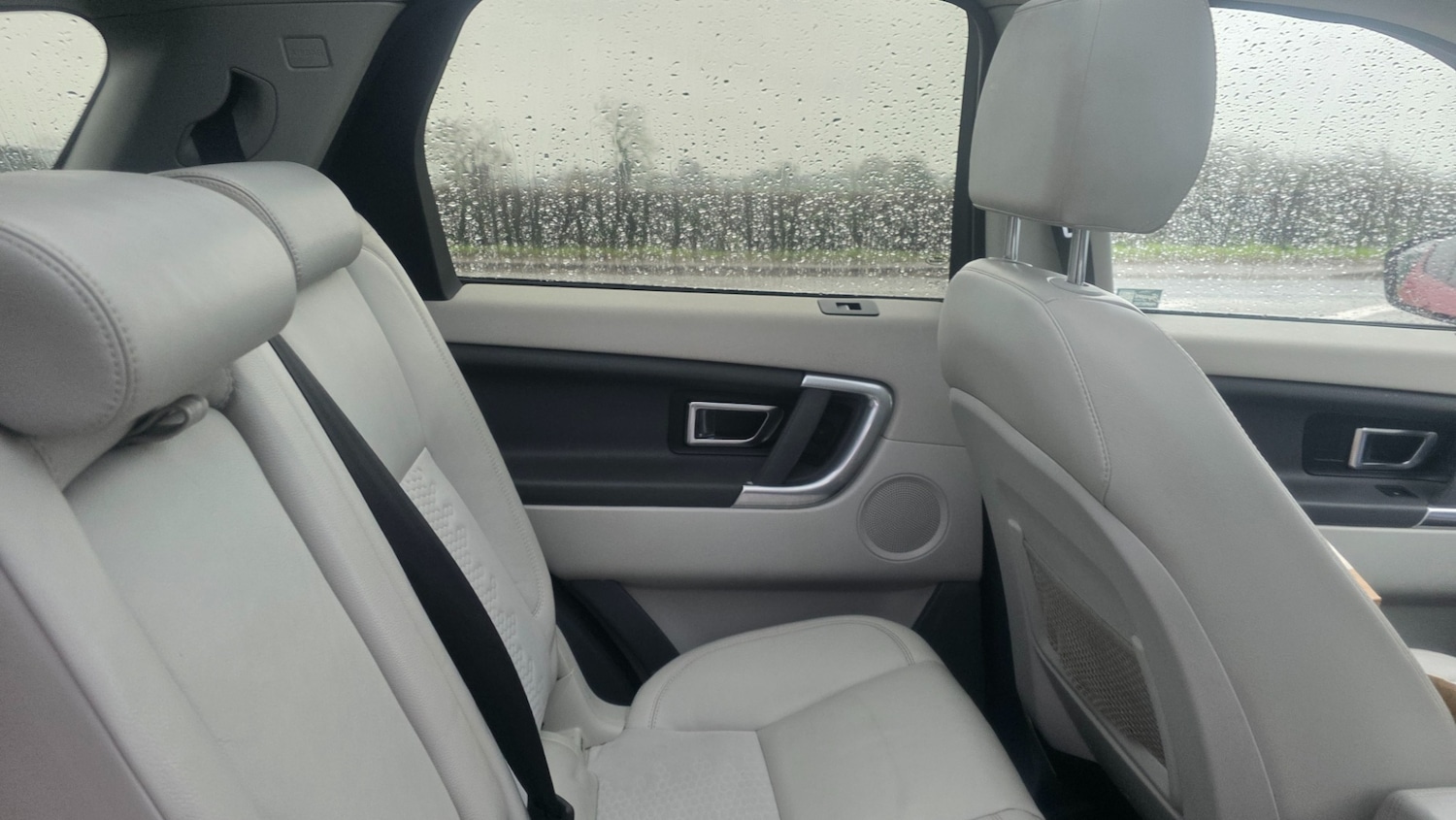 Used Land Rover Discovery Sport 2015 for sale - 77461892: Photo 26