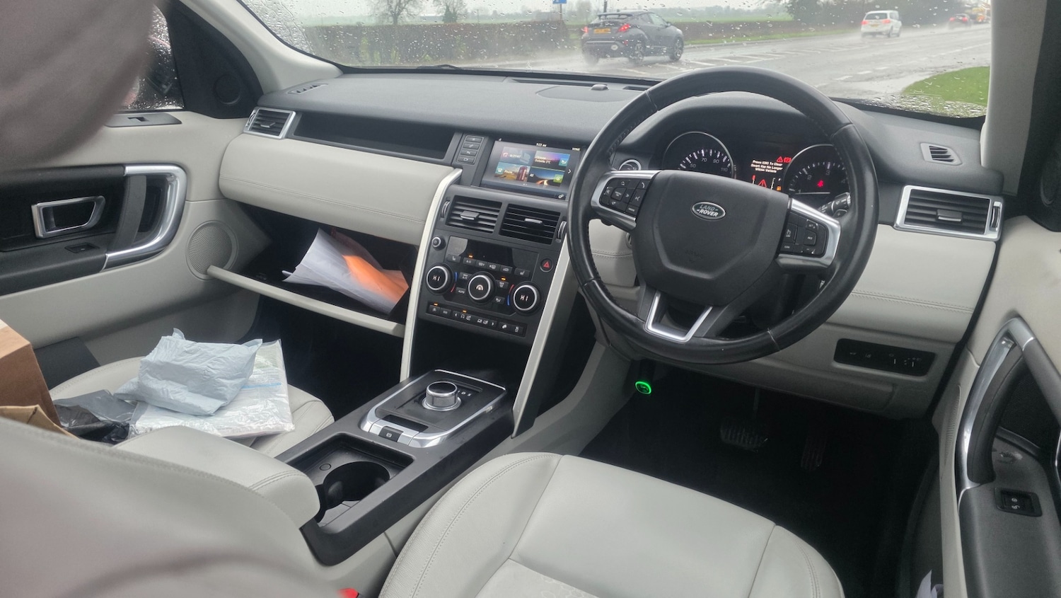Used Land Rover Discovery Sport 2015 for sale - 77461892: Photo 27