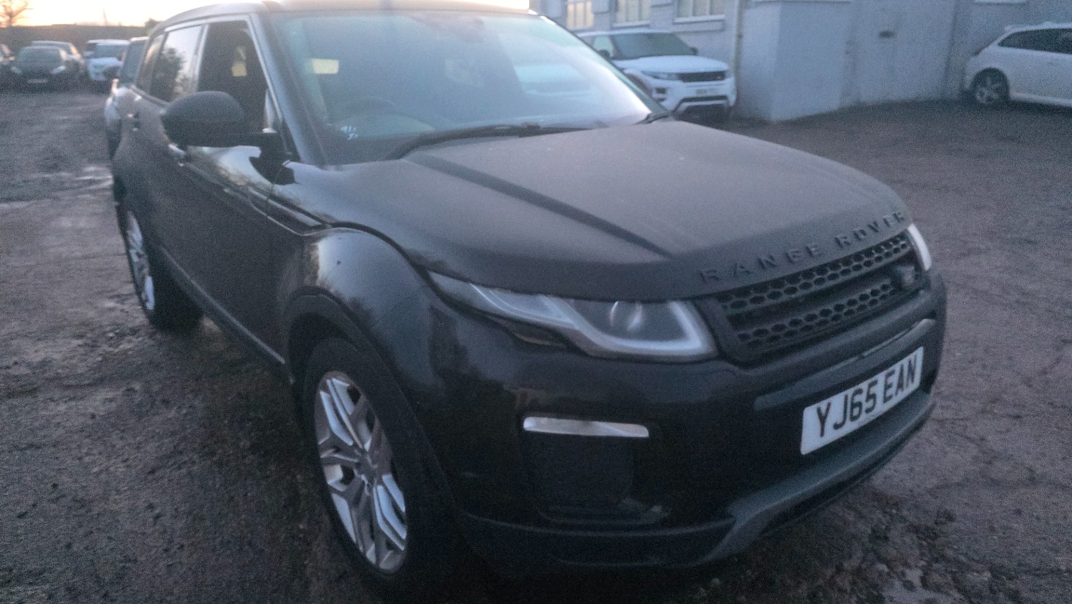 Used Land Rover Range Rover Evoque 2015 for sale - 77228342: Photo 2