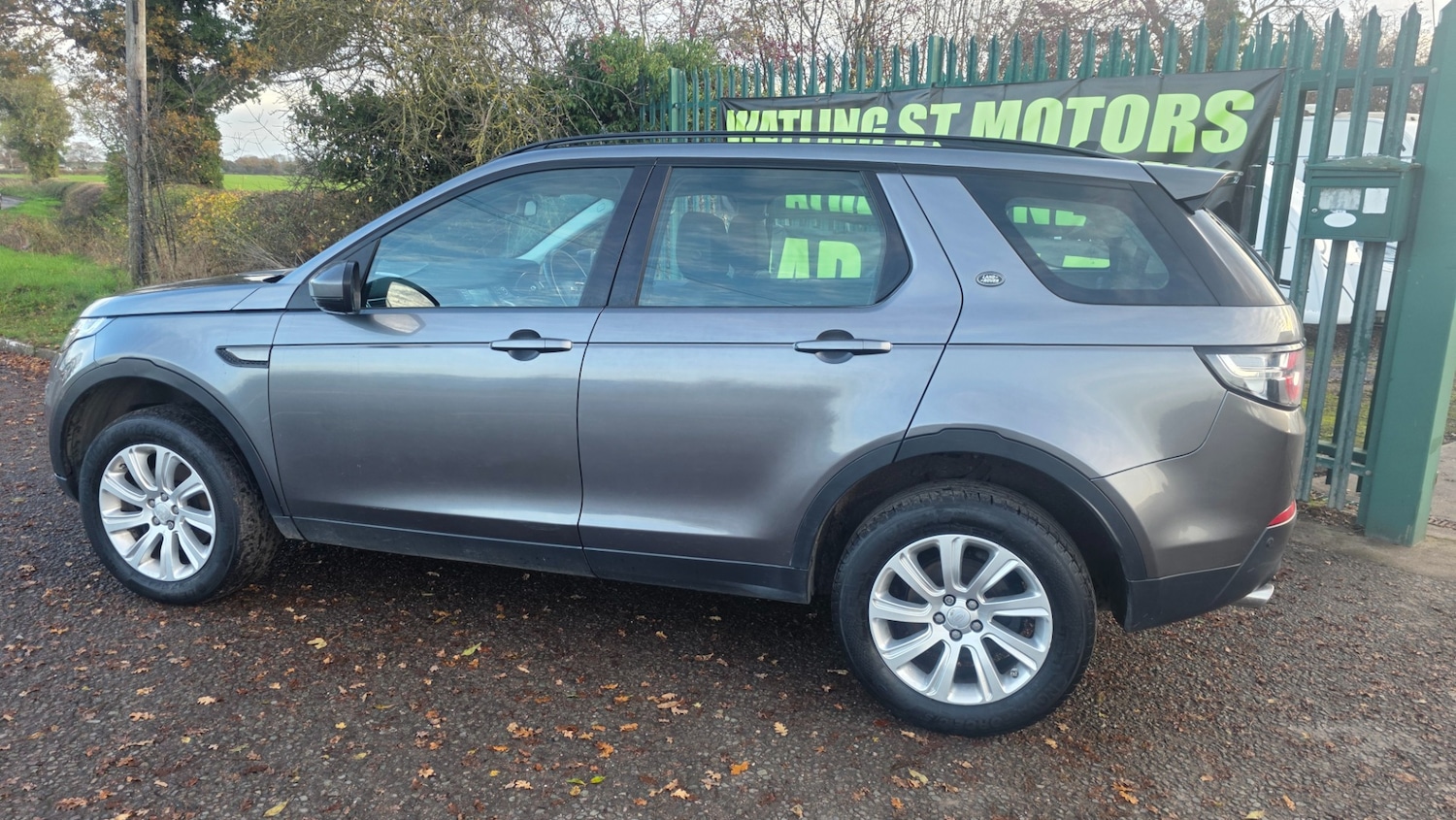 Used Land Rover Discovery Sport 2015 for sale - 76896714: Photo 12