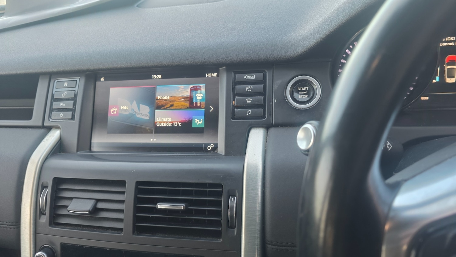 Used Land Rover Discovery Sport 2015 for sale - 76896714: Photo 22