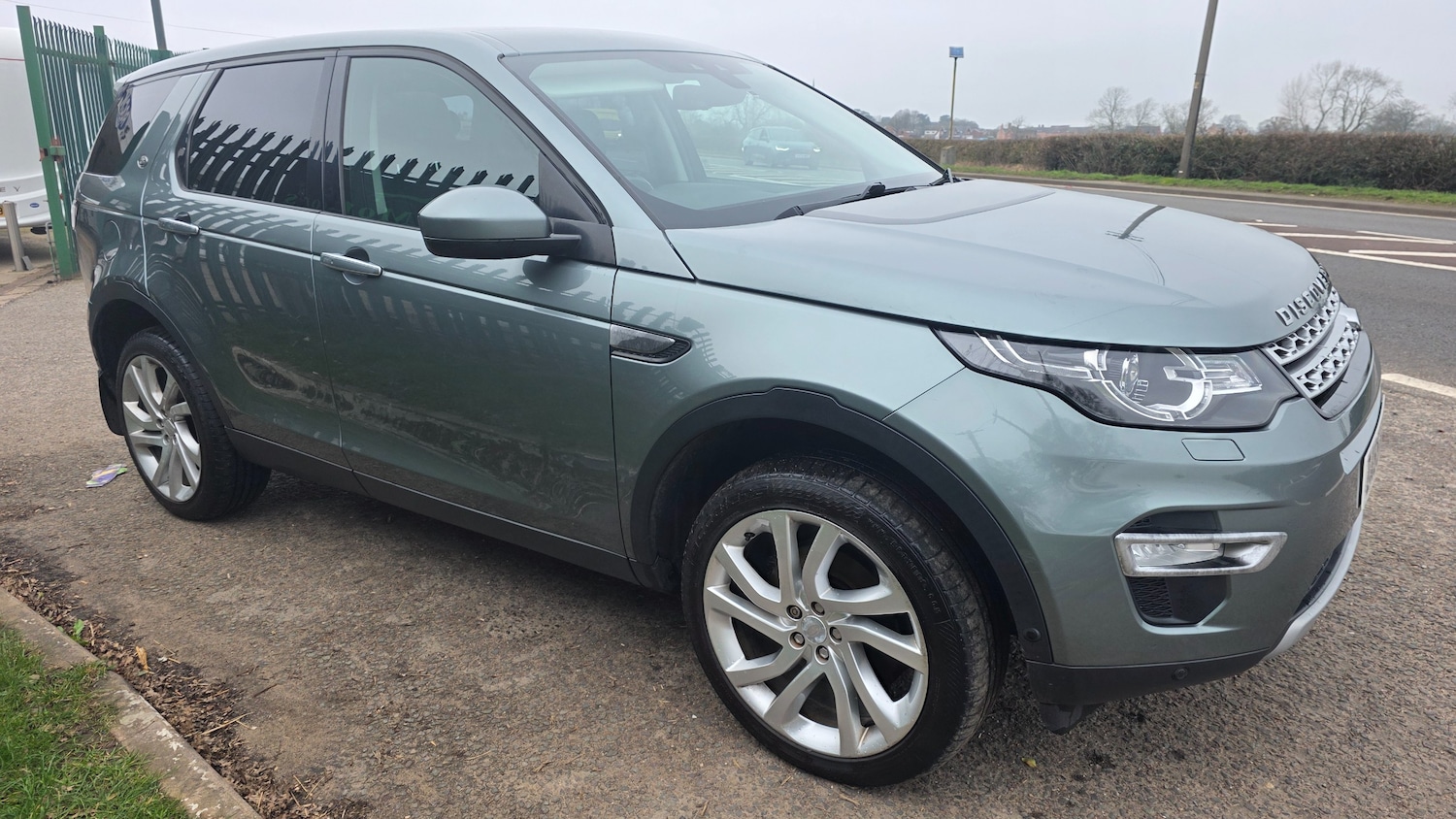 Used Land Rover Discovery Sport 2015 for sale - 77810305: Photo 23