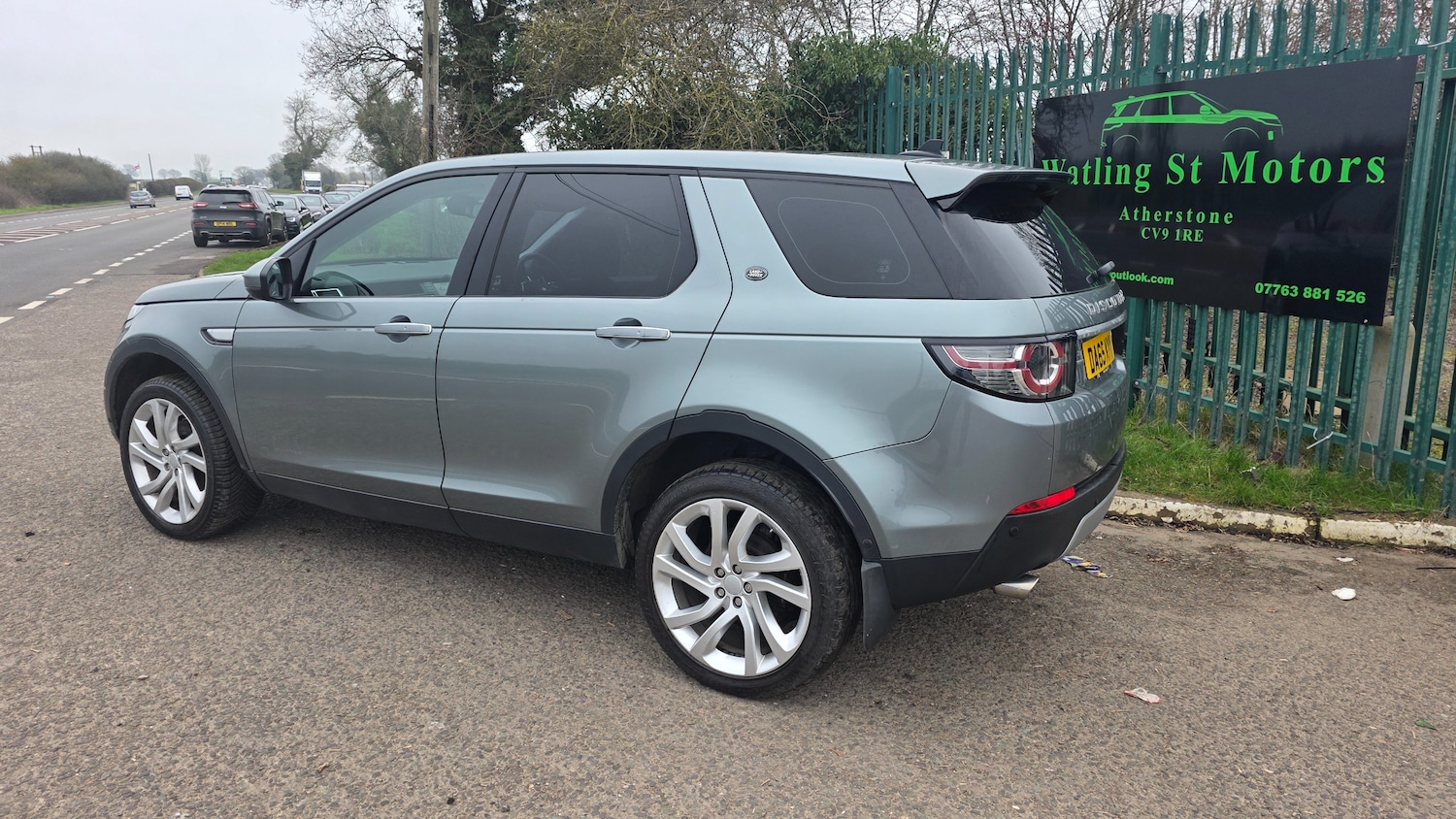 Used Land Rover Discovery Sport 2015 for sale - 77810305: Photo 3