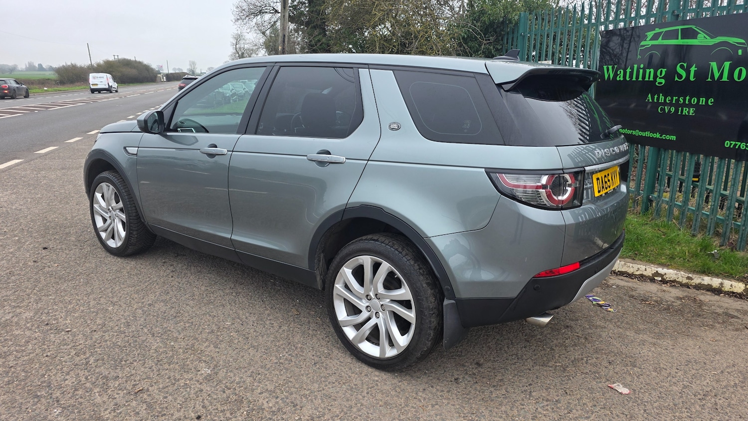 Used Land Rover Discovery Sport 2015 for sale - 77810305: Photo 4