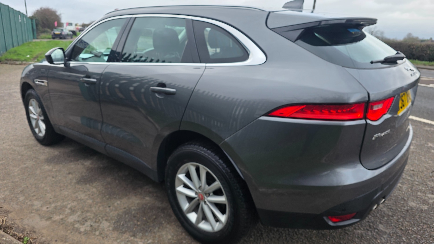 Used Jaguar F-Pace 2017 for sale - 77855846: Photo 14