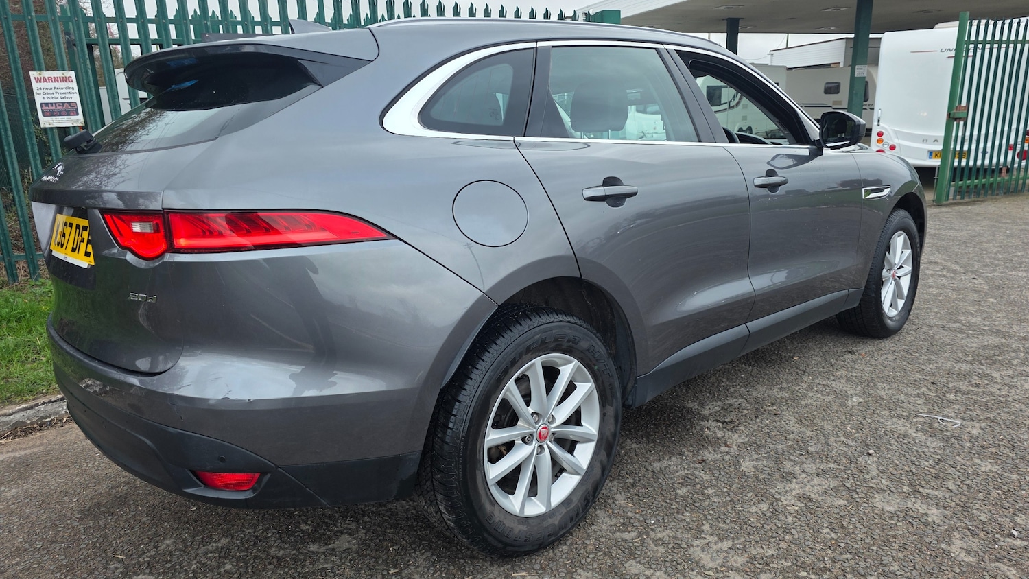 Used Jaguar F-Pace 2017 for sale - 77855846: Photo 15