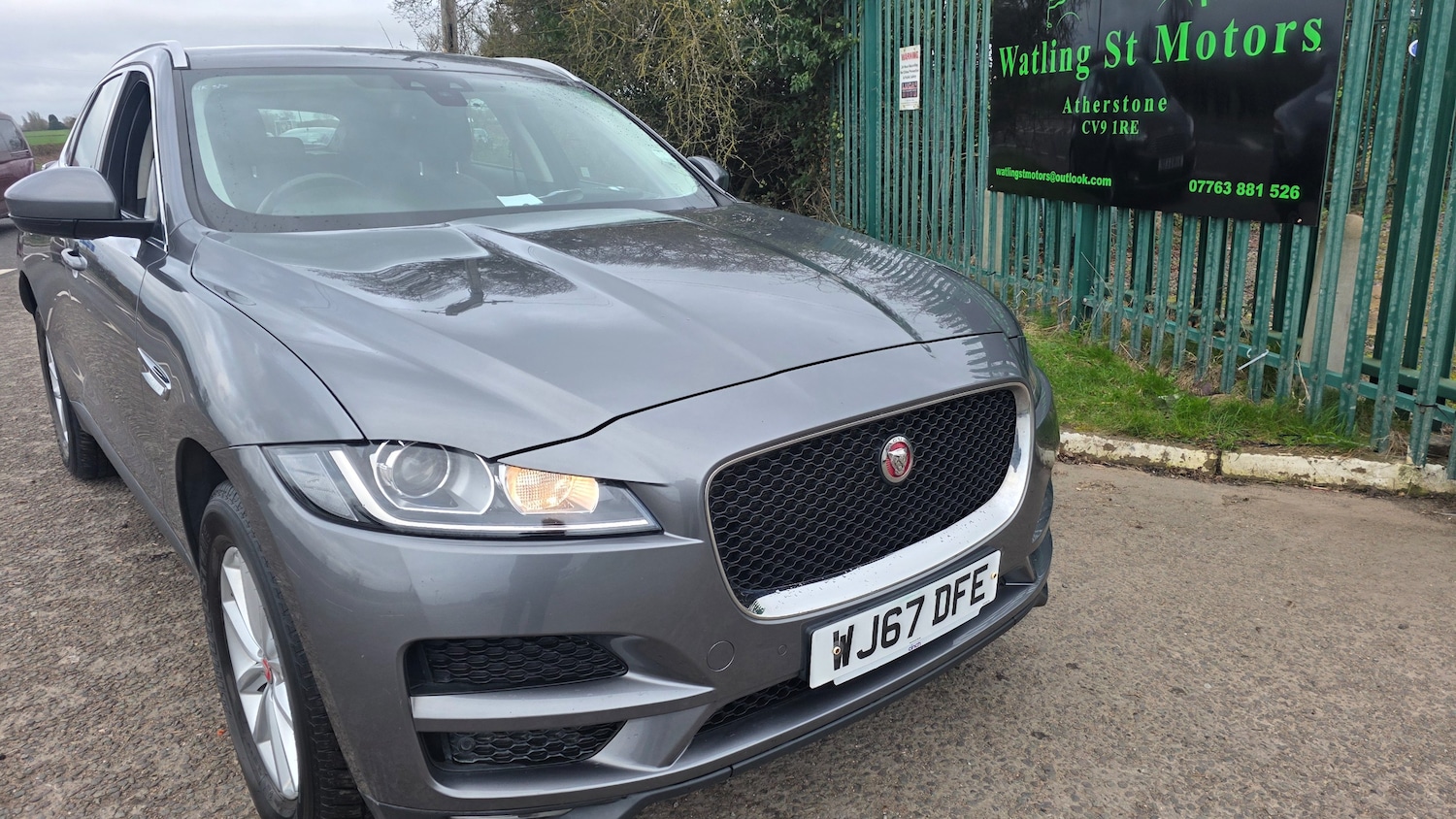 Used Jaguar F-Pace 2017 for sale - 77855846: Photo 5