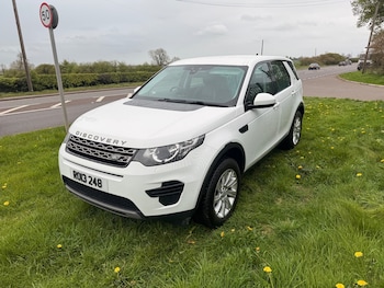Used Land Rover Discovery Sport 2015 for sale - 78294138: Photo