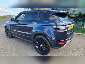 Used Land Rover Range Rover Evoque 2017 for sale - 78118132: Photo