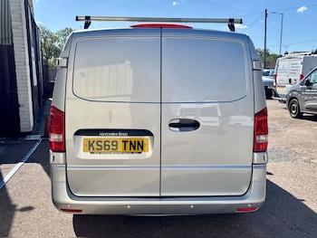 Used Mercedes-Benz Vito 2020 for sale - 75723555: Photo