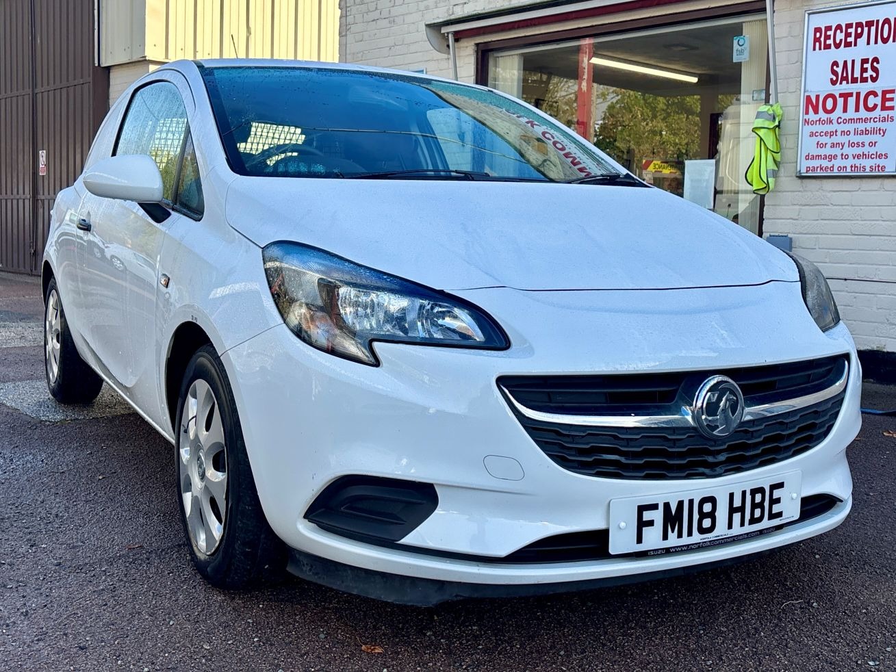 Used Vauxhall Corsa 2018 for sale - 76220500: Photo 1