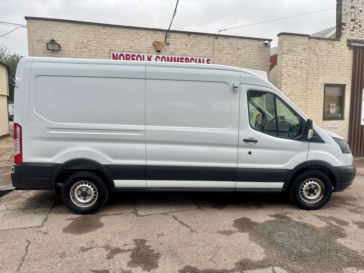 Used Ford Transit 2019 for sale - 76218654: Photo 2