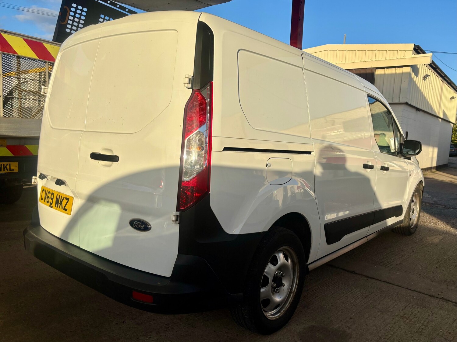 Used Ford Transit Connect 2019 for sale - 76382689: Photo 2