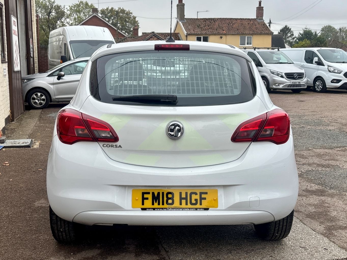 Used Vauxhall Corsa 2018 for sale - 76206270: Photo 4