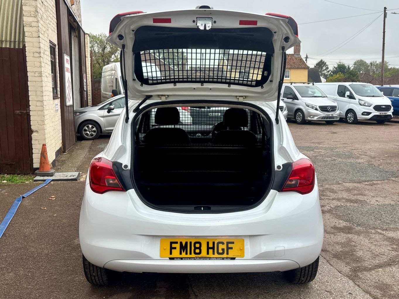 Used Vauxhall Corsa 2018 for sale - 76206270: Photo 5