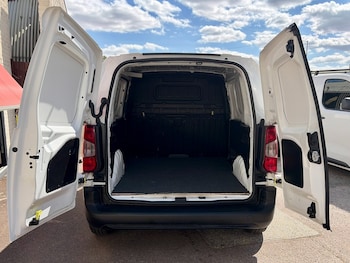 Used Vauxhall Combo 2019 for sale - 79332985: Photo
