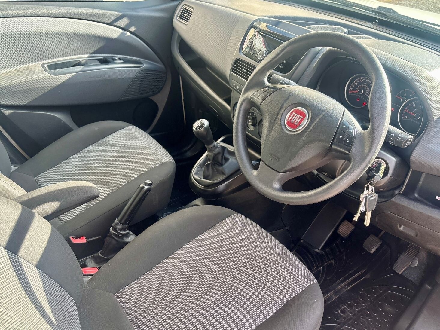 Used Fiat Doblo 2018 for sale - 76340135: Photo 18