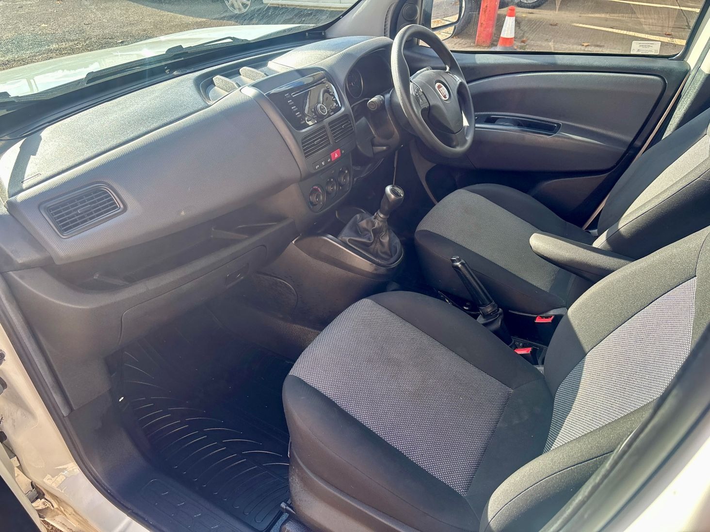 Used Fiat Doblo 2018 for sale - 76340135: Photo 22