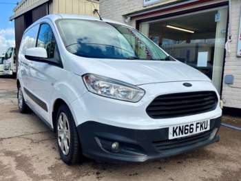 Used Ford Transit Courier 2017 for sale - 74217900: Photo