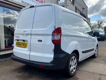 Used Ford Transit Courier 2017 for sale - 74217900: Photo