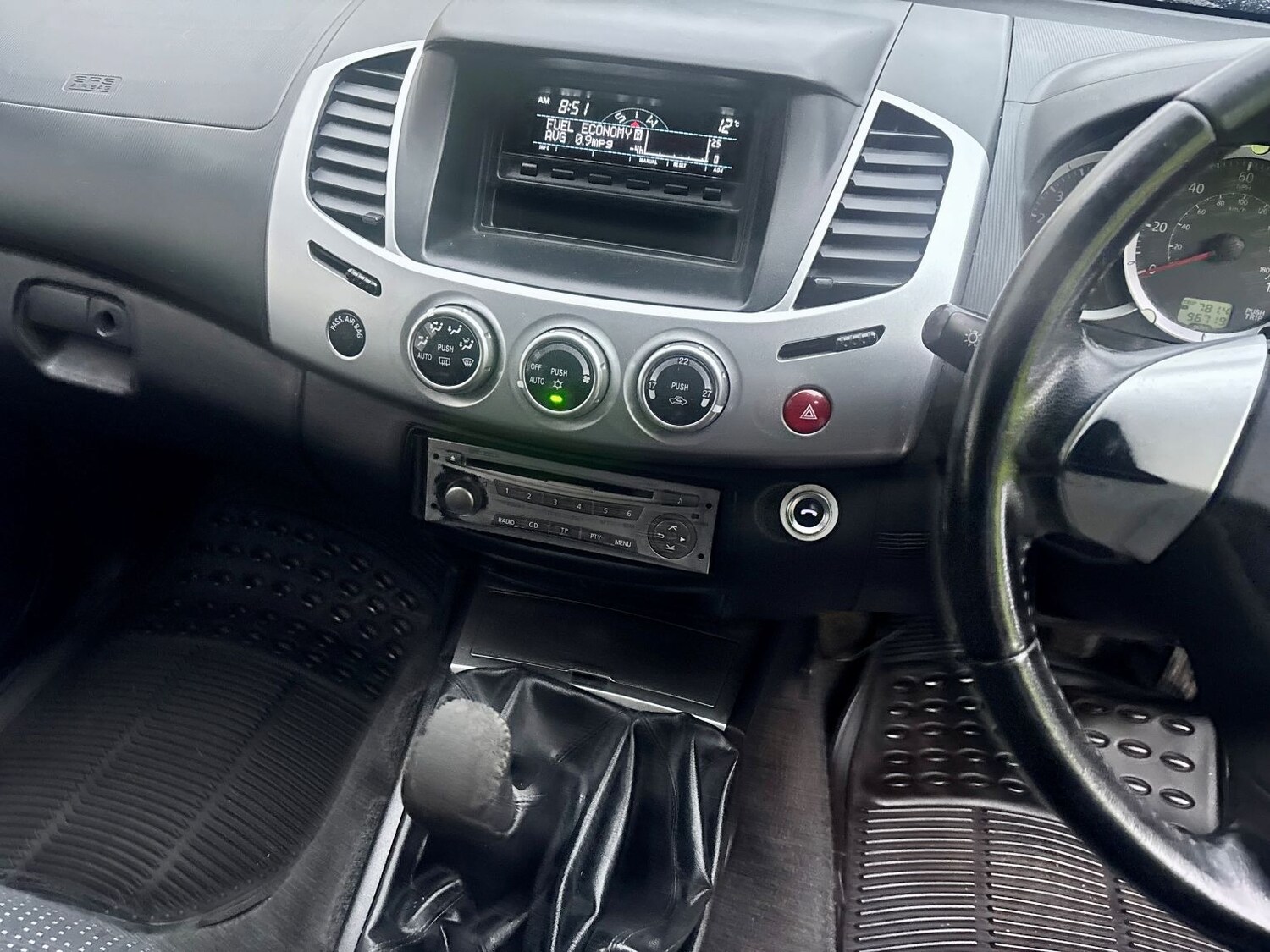 Used Mitsubishi L200 2015 for sale - 76340841: Photo 17