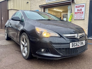 2012 (62) - 1.7 CDTi 16V 130 SRi 3dr