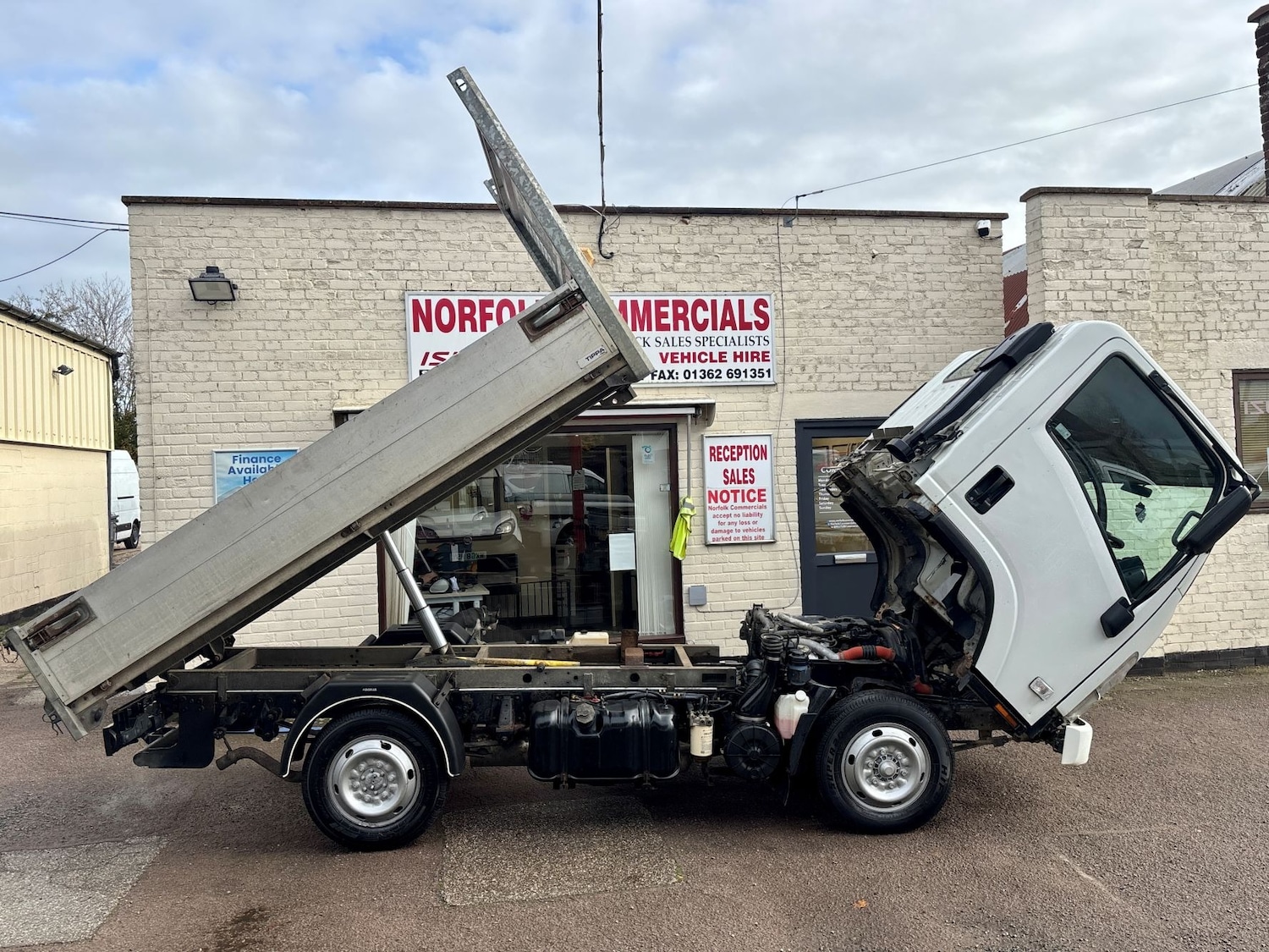 Used Isuzu Other 2016 for sale - 77023105: Photo 11