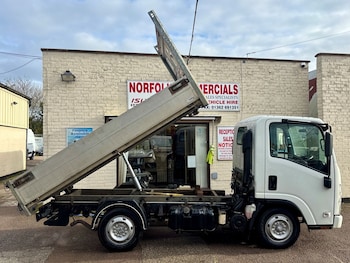 Used Isuzu Other 2016 for sale - 77023105: Photo