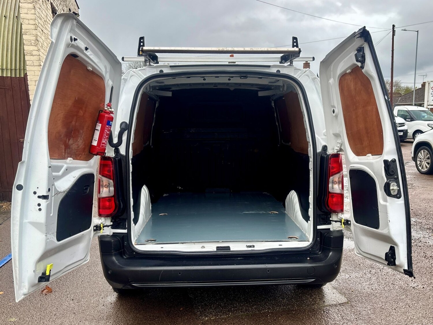 Used Vauxhall Combo 2022 for sale - 76553720: Photo 5