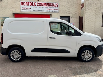 Used Citroen Berlingo 2021 for sale - 79352345: Photo