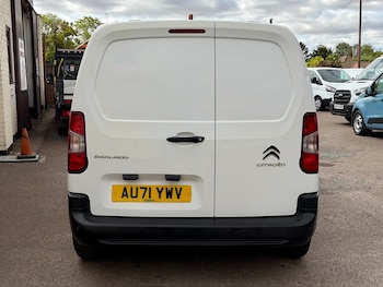 Used Citroen Berlingo 2021 for sale - 79352345: Photo