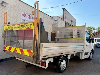 Used Renault Master 2022 for sale - 79417526: Photo