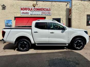 Used Nissan Navara 2019 for sale - 74982099: Photo