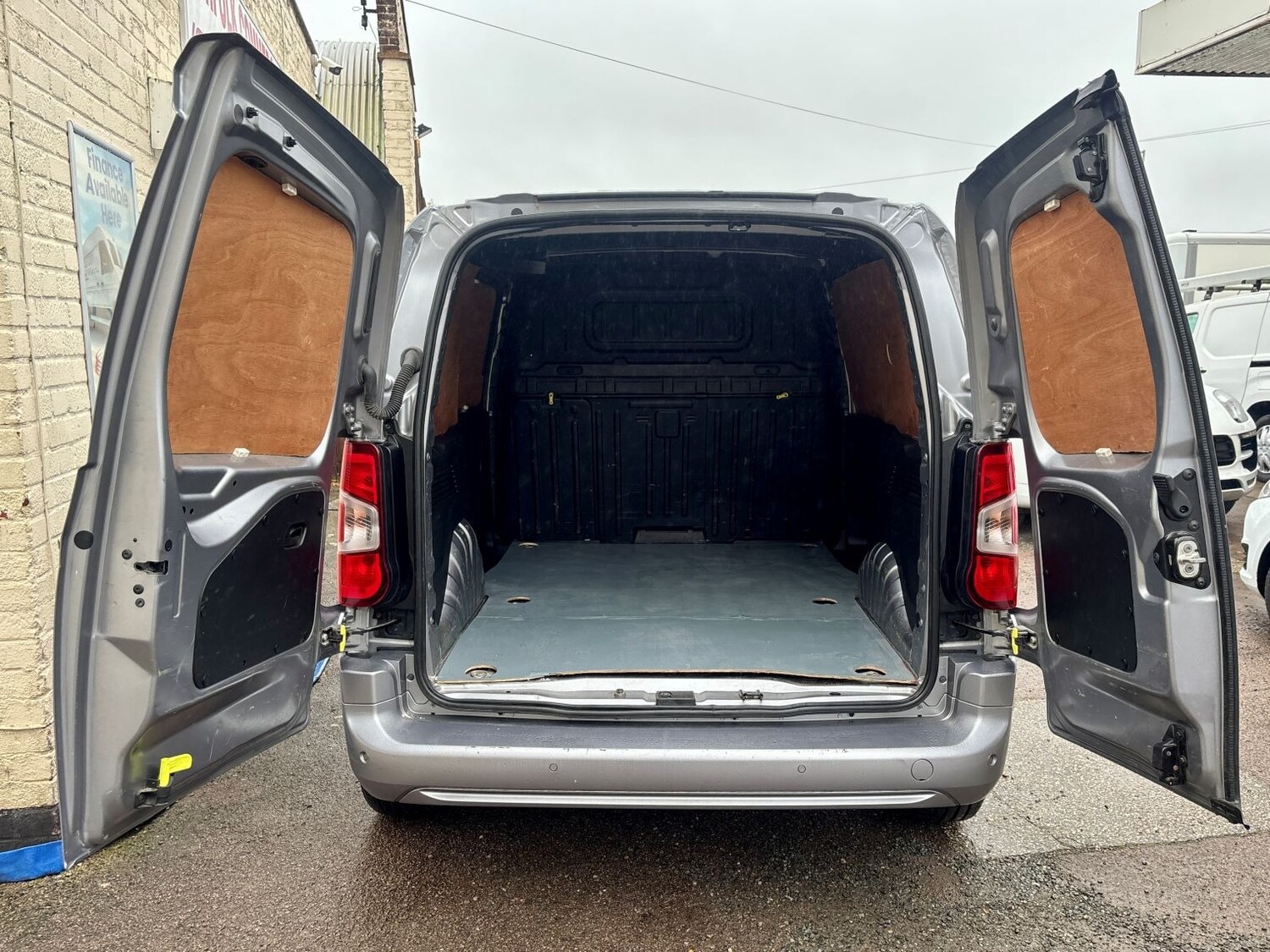 Used Vauxhall Combo 2021 for sale - 76384732: Photo 5