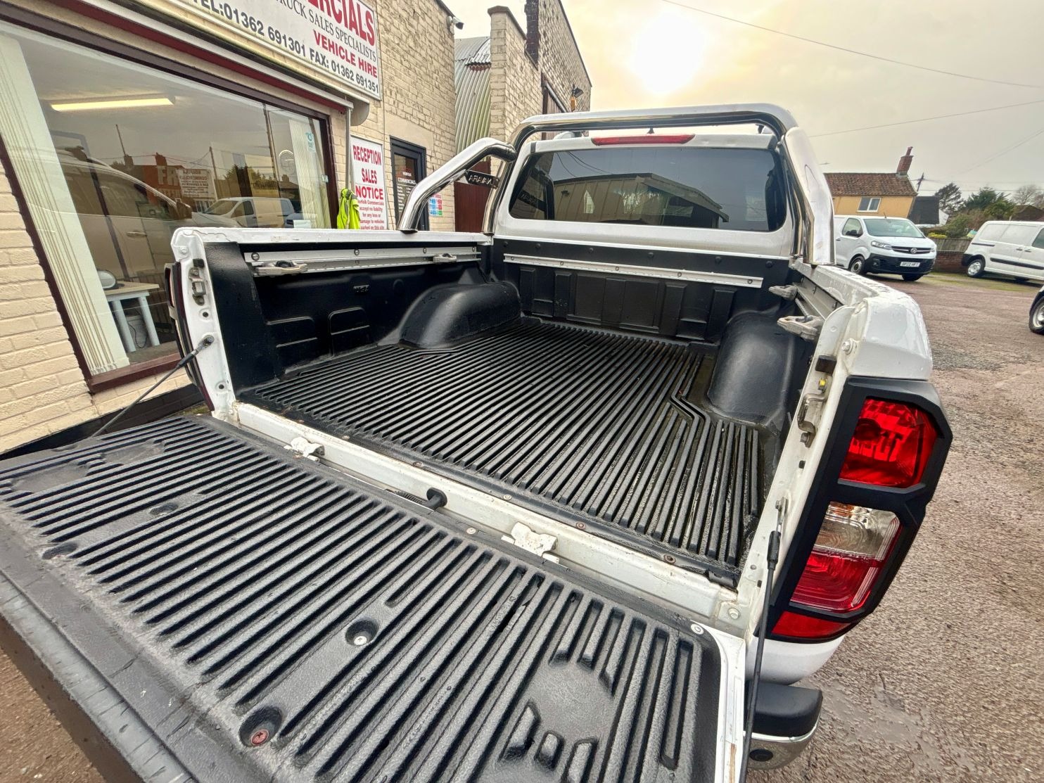 Used Nissan Navara 2019 for sale - 77168030: Photo 6
