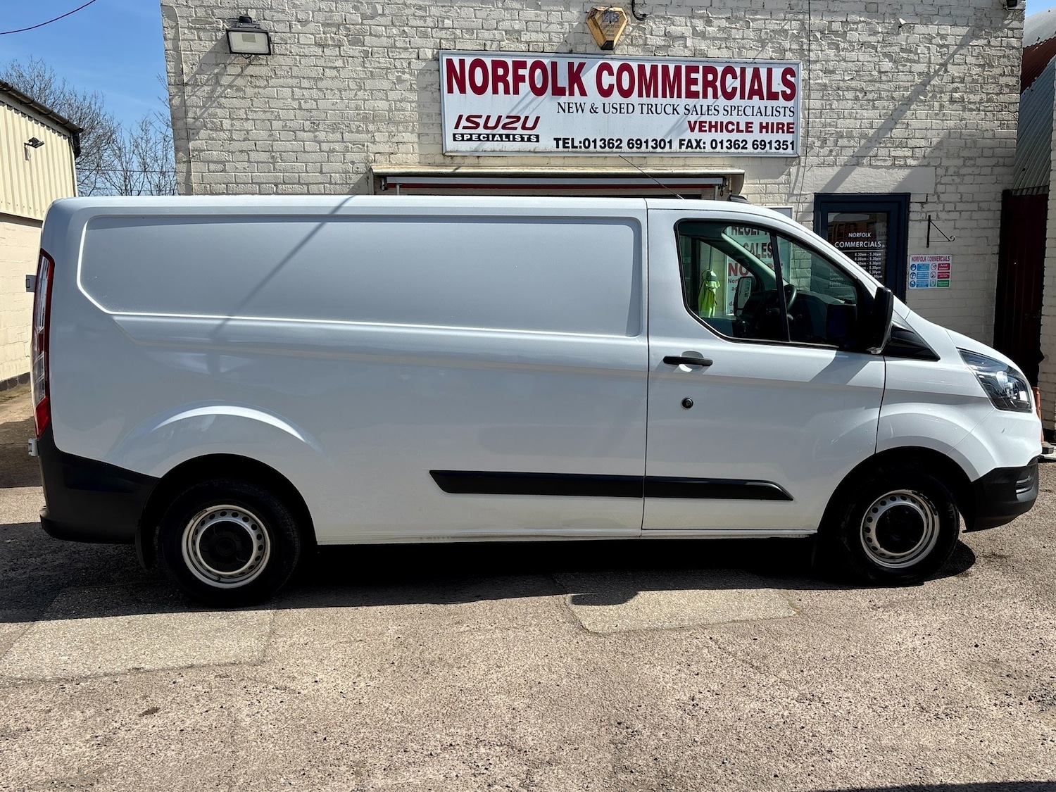Used Ford Transit Custom 2019 for sale - 78164529: Photo 2