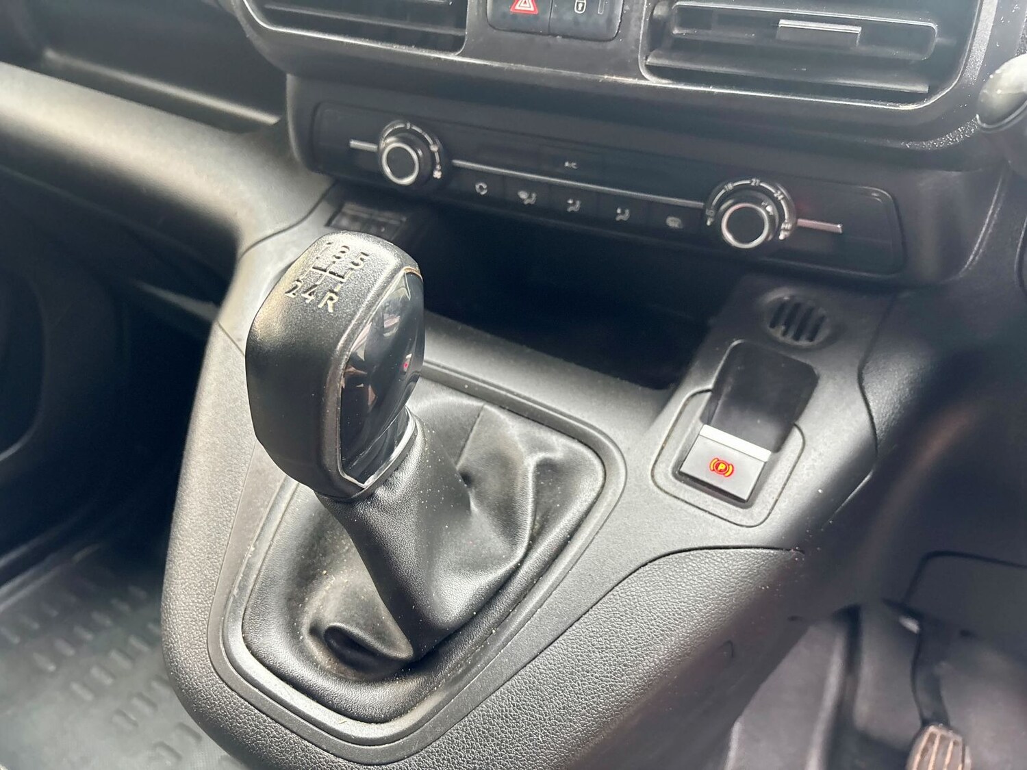 Used Peugeot Partner 2020 for sale - 77491805: Photo 20